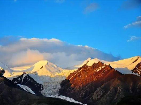 Best Time to Climb Mount Everest Best Time to Climb Mount Everest