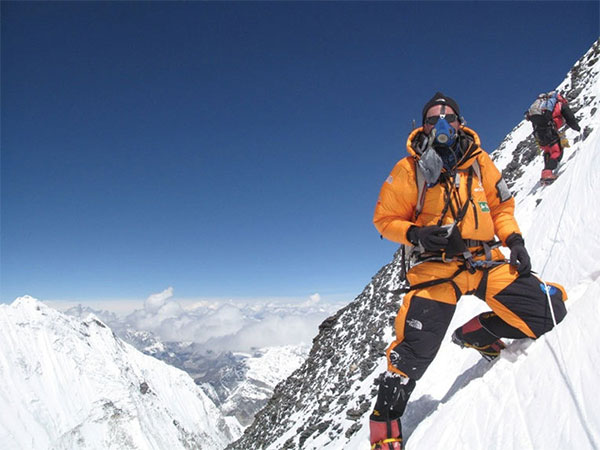 Training to Climb Mount Everest Training to Climb Mount Everest