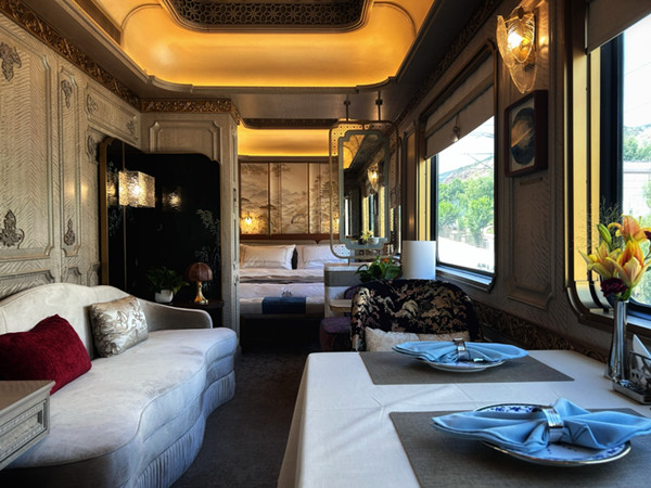 /pic/silk-road/silk-road-express-train-06.jpg