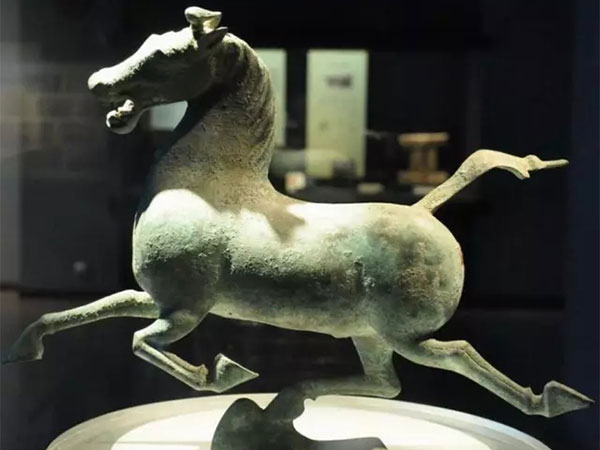 silk road horse silk road horse