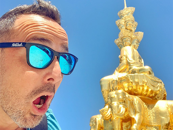 Explore Chengdu and Mount Emei in 7 Days