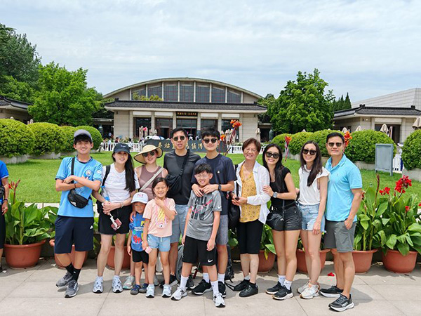Two Weeks China Top Cities Tour from USA