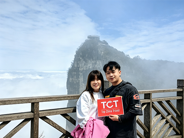 8-Day Magical China Tour in Chengdu, Chongqing & Zhangjiajie
