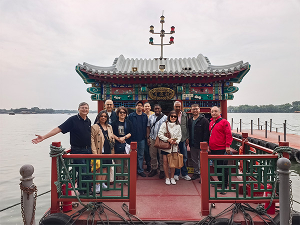 14 Days Beijing-Xi'an-Chengdu-Guilin-Shanghai Group Tour