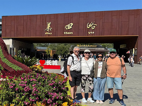 12-Day China Highlights Tour with Friends:Beijing-Xi'an-Guilin-Shanghai