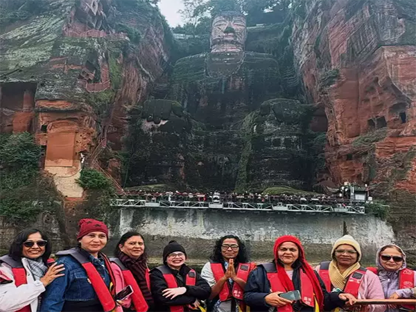 10 Days China Panda Adventure Tour from India