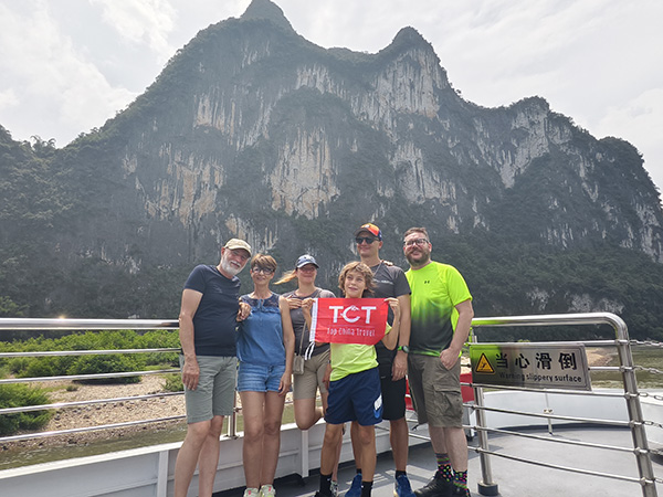 15 Days Cute Panda and Guilin Wonderland Trip