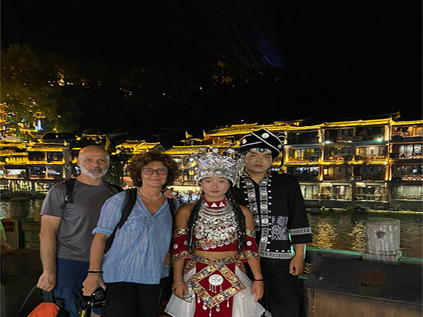 15 Days Holiday in Natural Wonders of Zhangjiajie and Guilin