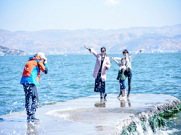 Erhai Lake