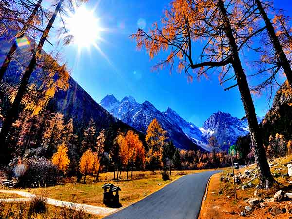 Hailuo Valley