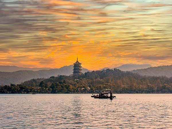 Leifeng Tower in Hangzhou
