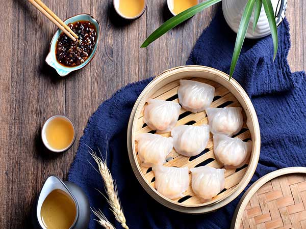 Shrimp jiaozi